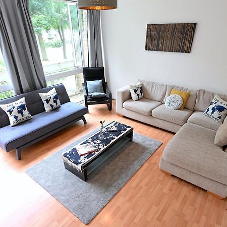4 Bedroom Patio House Regent'S Park - Parking ロンドン エクステリア 写真