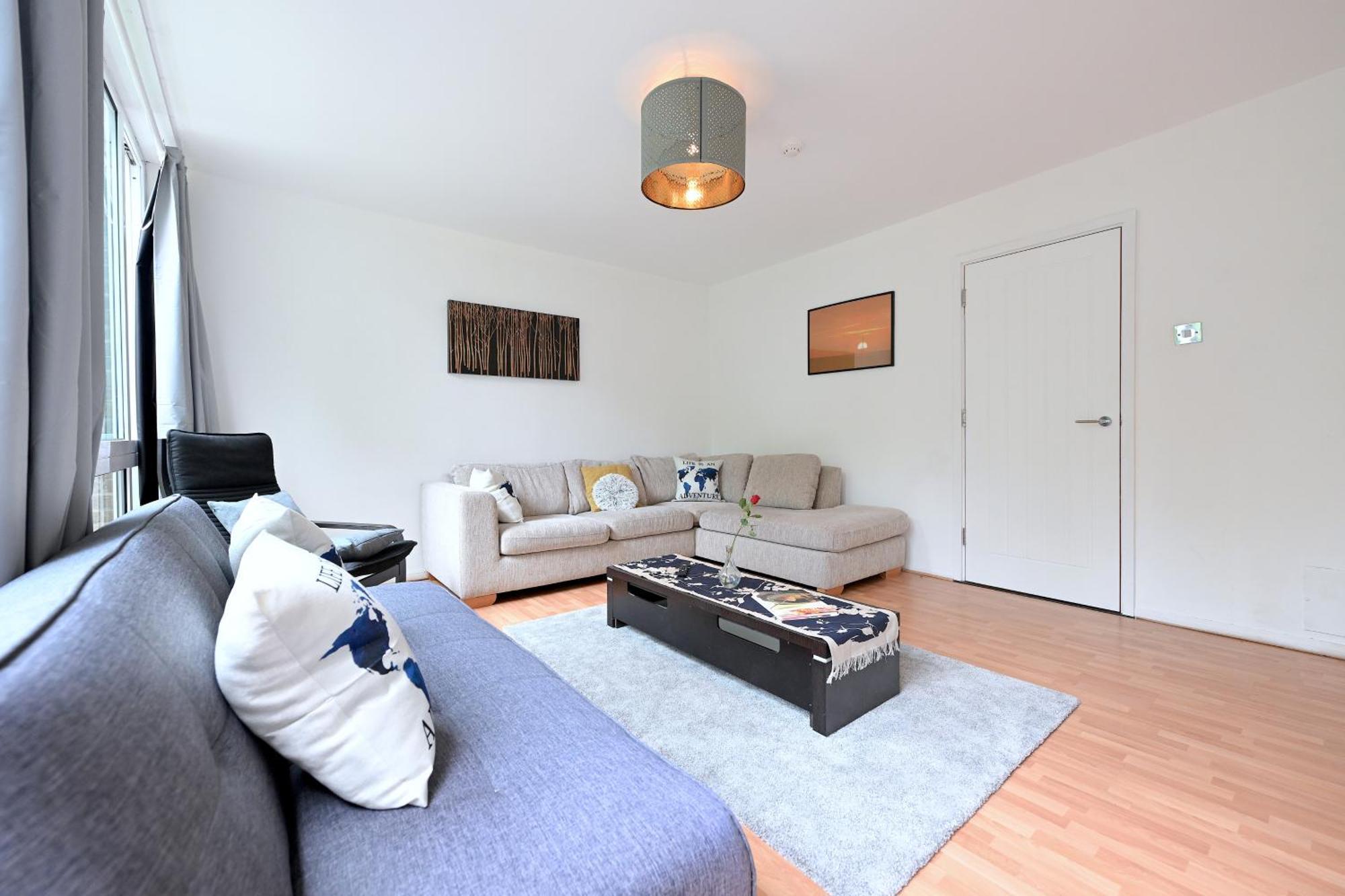 4 Bedroom Patio House Regent'S Park - Parking ロンドン エクステリア 写真
