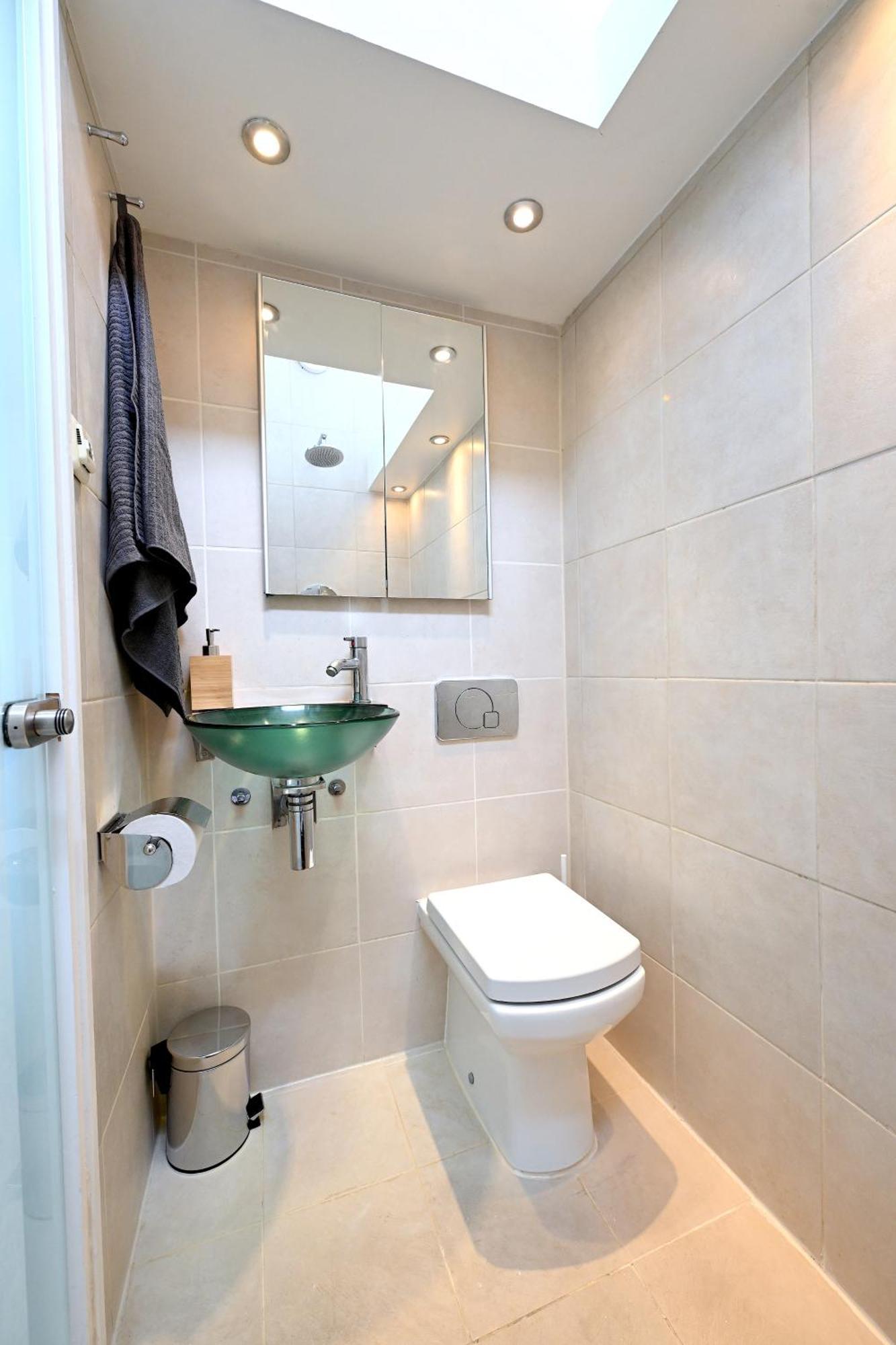 4 Bedroom Patio House Regent'S Park - Parking ロンドン エクステリア 写真